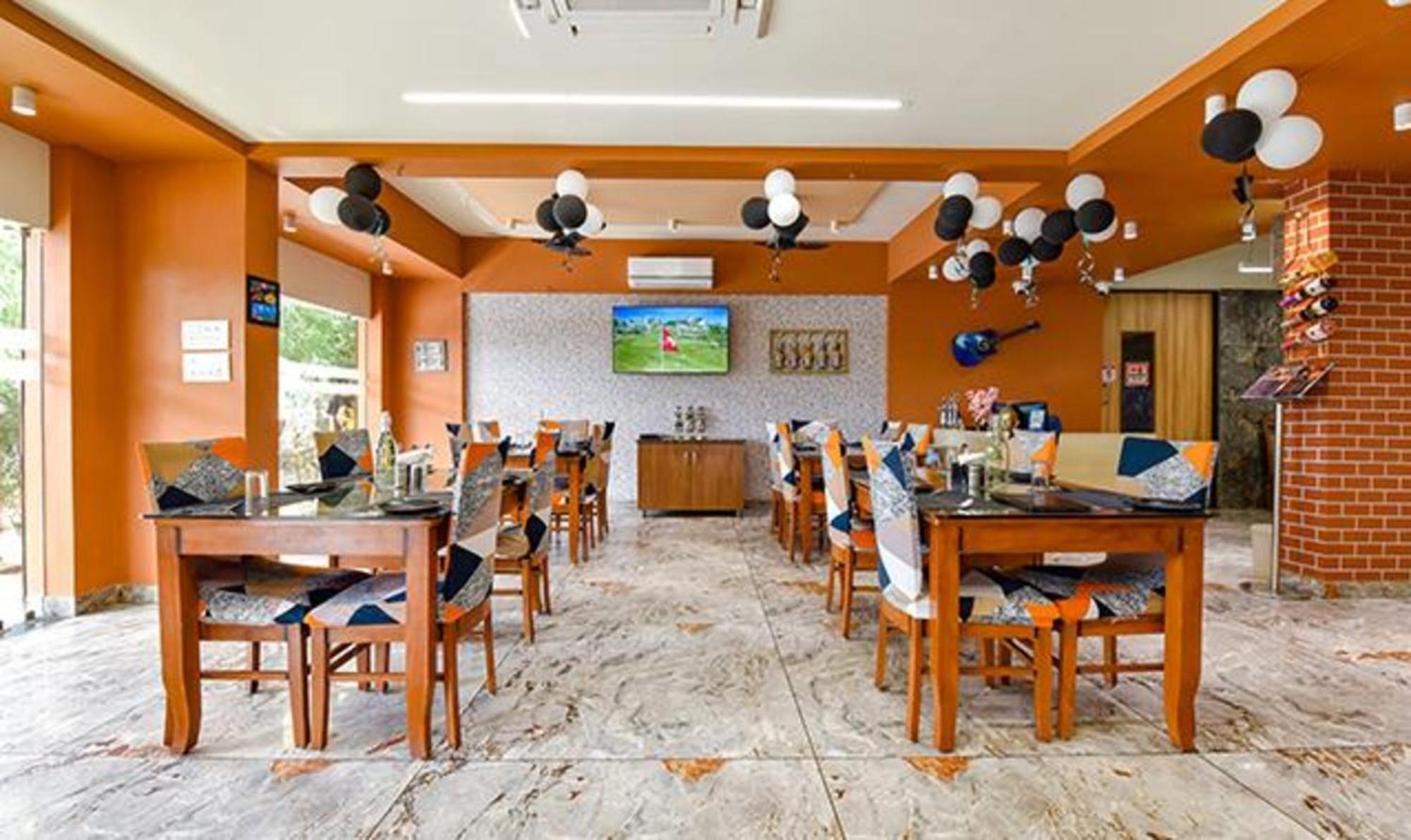 Fabhotel Siddharth Corporate - Vavol, Gandhinagar Exteriör bild